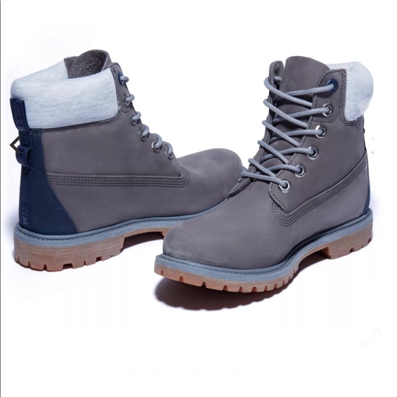 WOMEN'S TIMBERLAND® PREMIUM 6-INCH BOOTS - Picture 4 of 9